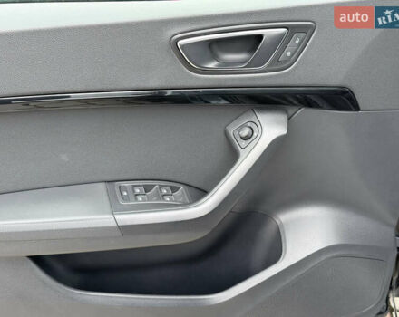 Серый Сеат Ateca, объемом двигателя 1.97 л и пробегом 208 тыс. км за 23700 $, фото 19 на Automoto.ua