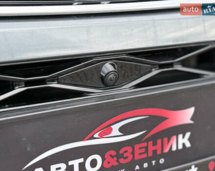 Серый Сеат Ateca, объемом двигателя 1.97 л и пробегом 208 тыс. км за 23700 $, фото 4 на Automoto.ua