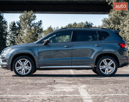 Сірий Сеат Ateca, об'ємом двигуна 1.97 л та пробігом 154 тис. км за 24500 $, фото 2 на Automoto.ua
