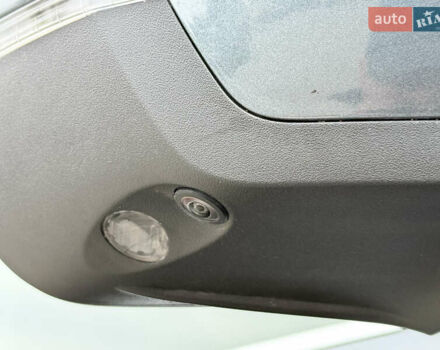 Серый Сеат Ateca, объемом двигателя 1.97 л и пробегом 208 тыс. км за 23700 $, фото 12 на Automoto.ua