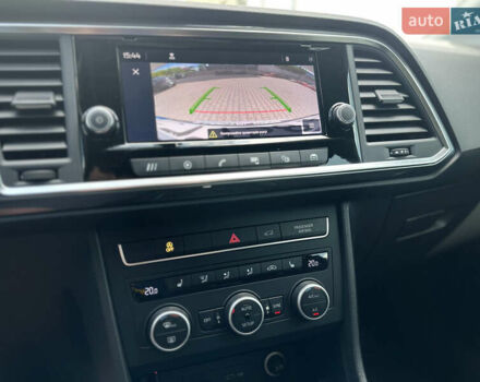 Серый Сеат Ateca, объемом двигателя 1.5 л и пробегом 61 тыс. км за 22500 $, фото 15 на Automoto.ua