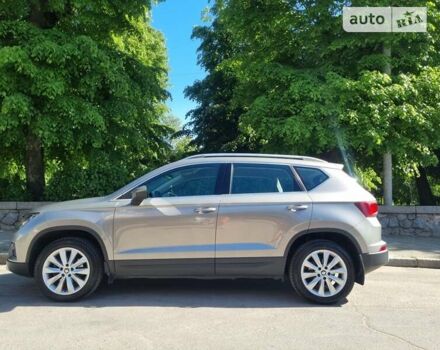 Сірий Сеат Ateca, об'ємом двигуна 1.6 л та пробігом 99 тис. км за 18700 $, фото 1 на Automoto.ua