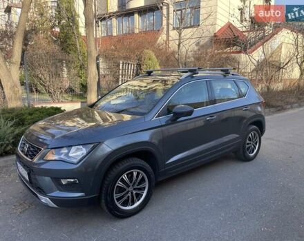 Серый Сеат Ateca, объемом двигателя 1.6 л и пробегом 145 тыс. км за 20400 $, фото 1 на Automoto.ua