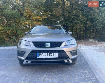 Серый Сеат Ateca, объемом двигателя 1.6 л и пробегом 69 тыс. км за 20700 $, фото 1 на Automoto.ua