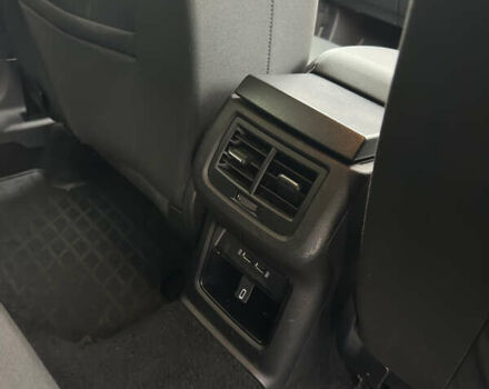 Синий Сеат Ateca, объемом двигателя 1.4 л и пробегом 60 тыс. км за 19200 $, фото 35 на Automoto.ua