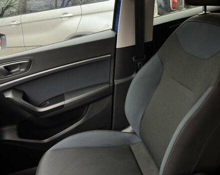 Синий Сеат Ateca, объемом двигателя 1.4 л и пробегом 60 тыс. км за 19200 $, фото 21 на Automoto.ua