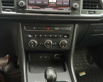 Синий Сеат Ateca, объемом двигателя 1.4 л и пробегом 60 тыс. км за 19200 $, фото 27 на Automoto.ua