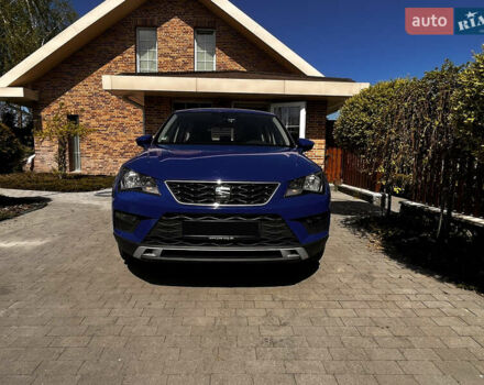 Синий Сеат Ateca, объемом двигателя 1.6 л и пробегом 35 тыс. км за 13900 $, фото 2 на Automoto.ua
