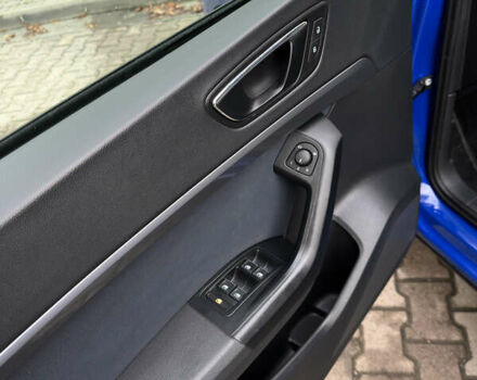 Синий Сеат Ateca, объемом двигателя 1.4 л и пробегом 60 тыс. км за 19200 $, фото 32 на Automoto.ua