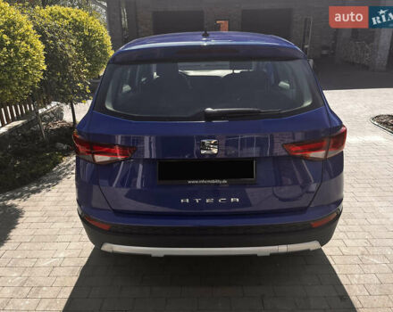 Синий Сеат Ateca, объемом двигателя 1.6 л и пробегом 35 тыс. км за 13900 $, фото 6 на Automoto.ua