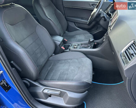 Синий Сеат Ateca, объемом двигателя 2 л и пробегом 196 тыс. км за 21800 $, фото 28 на Automoto.ua