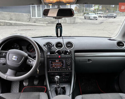 Белый Сеат Exeo ST, объемом двигателя 2 л и пробегом 241 тыс. км за 8300 $, фото 8 на Automoto.ua