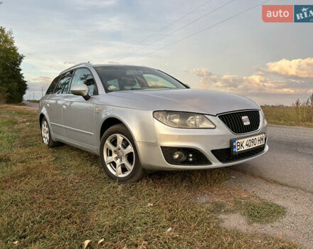 Серый Сеат Exeo ST, объемом двигателя 1.97 л и пробегом 310 тыс. км за 6500 $, фото 4 на Automoto.ua