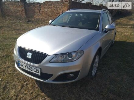 Сеат Exeo ST 2010 в Ровно на Automoto.ua Серый Сеат Exeo ST, объемом двигателя 2 л и пробегом 323 тыс. км за 7000 $, фото 1 на Automoto.ua
