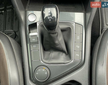 Белый Сеат Tarraco, объемом двигателя 2 л и пробегом 201 тыс. км за 26500 $, фото 51 на Automoto.ua