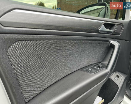 Белый Сеат Tarraco, объемом двигателя 2 л и пробегом 201 тыс. км за 26500 $, фото 38 на Automoto.ua