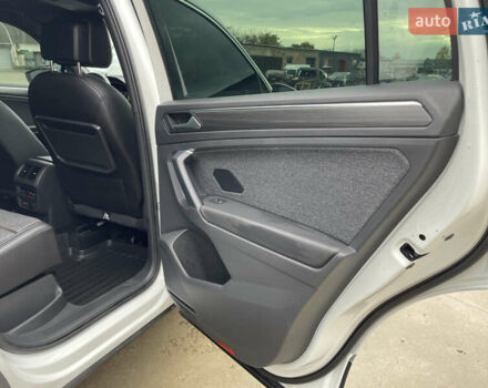 Белый Сеат Tarraco, объемом двигателя 2 л и пробегом 201 тыс. км за 26500 $, фото 56 на Automoto.ua