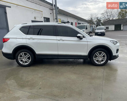 Белый Сеат Tarraco, объемом двигателя 2 л и пробегом 201 тыс. км за 26500 $, фото 8 на Automoto.ua