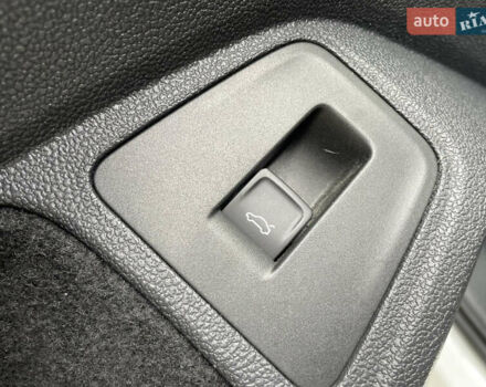 Белый Сеат Tarraco, объемом двигателя 2 л и пробегом 201 тыс. км за 26500 $, фото 87 на Automoto.ua