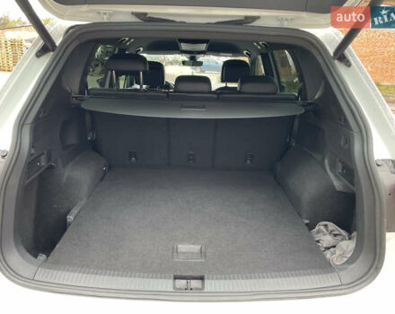 Белый Сеат Tarraco, объемом двигателя 2 л и пробегом 201 тыс. км за 26500 $, фото 64 на Automoto.ua