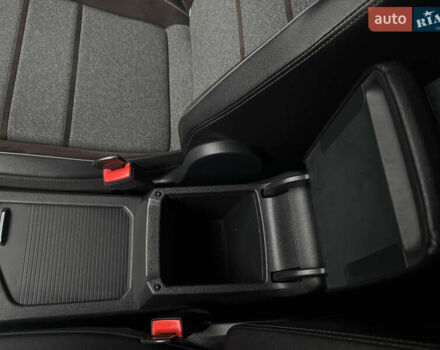 Серый Сеат Tarraco, объемом двигателя 2 л и пробегом 195 тыс. км за 29999 $, фото 199 на Automoto.ua