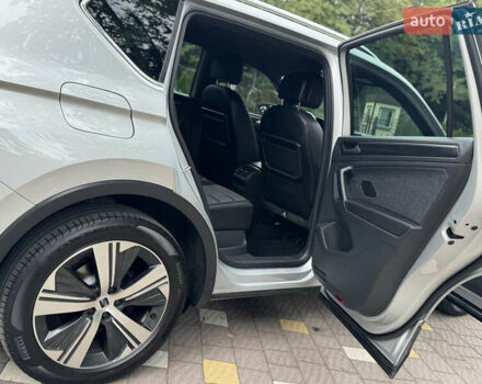 Сірий Сеат Tarraco, об'ємом двигуна 2 л та пробігом 194 тис. км за 29950 $, фото 58 на Automoto.ua