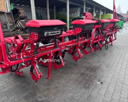 Красный СК Другая, объемом двигателя 0 л и пробегом 0 тыс. км за 232900 $, фото 12 на Automoto.ua