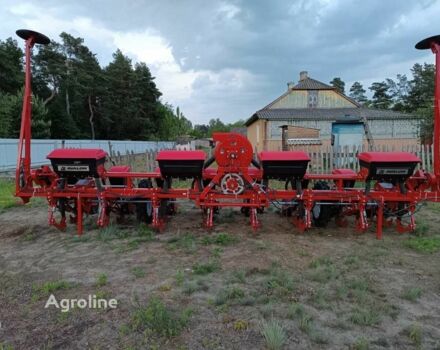 Красный СК Другая, объемом двигателя 0 л и пробегом 0 тыс. км за 232900 $, фото 8 на Automoto.ua