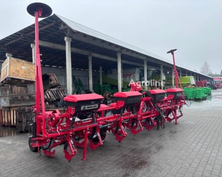 Красный СК Другая, объемом двигателя 0 л и пробегом 0 тыс. км за 232900 $, фото 11 на Automoto.ua