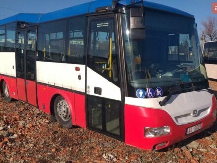 Белый СОР BN, объемом двигателя 4.5 л и пробегом 450 тыс. км за 26000 $, фото 1 на Automoto.ua