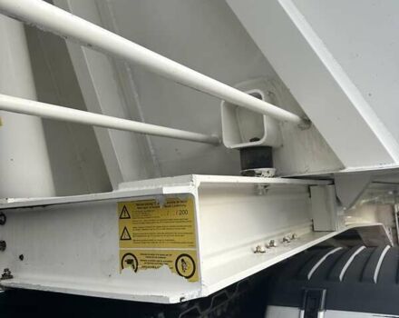 Білий СТАС С339ЦКС, об'ємом двигуна 0 л та пробігом 500 тис. км за 21571 $, фото 91 на Automoto.ua
