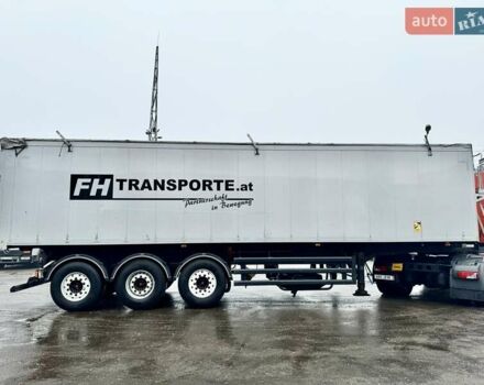 Серый СТАС S 300CX, объемом двигателя 0 л и пробегом 100 тыс. км за 28900 $, фото 7 на Automoto.ua