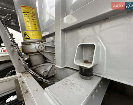 Серый СТАС S 300CX, объемом двигателя 0 л и пробегом 0 тыс. км за 34999 $, фото 4 на Automoto.ua