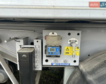 Серый СТАС S 300CX, объемом двигателя 0 л и пробегом 0 тыс. км за 22400 $, фото 3 на Automoto.ua