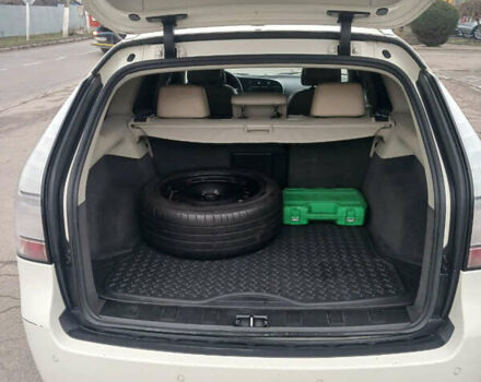 Белый Сааб 9-3, объемом двигателя 2 л и пробегом 277 тыс. км за 5700 $, фото 2 на Automoto.ua