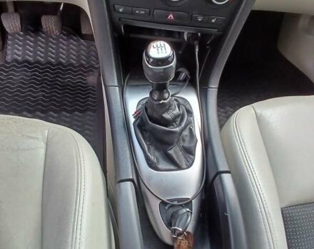 Білий Сааб 9-3, об'ємом двигуна 2 л та пробігом 275 тис. км за 5800 $, фото 2 на Automoto.ua