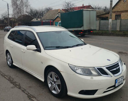 Белый Сааб 9-3, объемом двигателя 2 л и пробегом 277 тыс. км за 5700 $, фото 1 на Automoto.ua