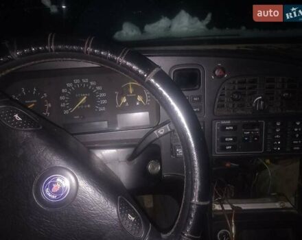 Сааб 9-3 1993 в Самборе на Automoto.ua Черный Сааб 9-3, объемом двигателя 2 л и пробегом 373 тыс. км за 1400 $, фото 3 на Automoto.ua