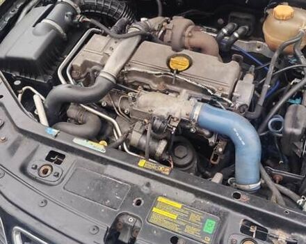 Черный Сааб 9-3, объемом двигателя 2.17 л и пробегом 350 тыс. км за 3300 $, фото 3 на Automoto.ua