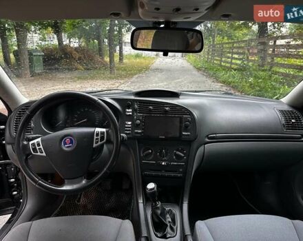 Черный Сааб 9-3, объемом двигателя 2.2 л и пробегом 398 тыс. км за 4190 $, фото 15 на Automoto.ua