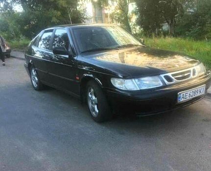 Чорний Сааб 9-3, об'ємом двигуна 2 л та пробігом 0 тис. км за 3000 $, фото 1 на Automoto.ua