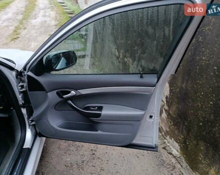 Серый Сааб 9-3, объемом двигателя 2 л и пробегом 376 тыс. км за 4000 $, фото 5 на Automoto.ua