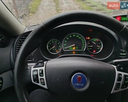 Серый Сааб 9-3, объемом двигателя 2 л и пробегом 376 тыс. км за 4000 $, фото 4 на Automoto.ua