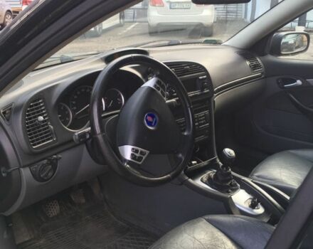 Черный Сааб 9-3 X, объемом двигателя 2.2 л и пробегом 280 тыс. км за 2400 $, фото 6 на Automoto.ua