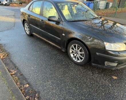 Черный Сааб 9-3 X, объемом двигателя 1.8 л и пробегом 170 тыс. км за 1150 $, фото 1 на Automoto.ua