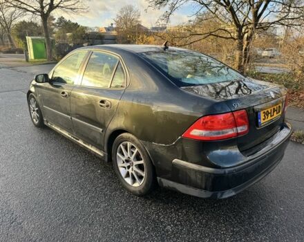 Черный Сааб 9-3 X, объемом двигателя 1.8 л и пробегом 170 тыс. км за 1150 $, фото 4 на Automoto.ua