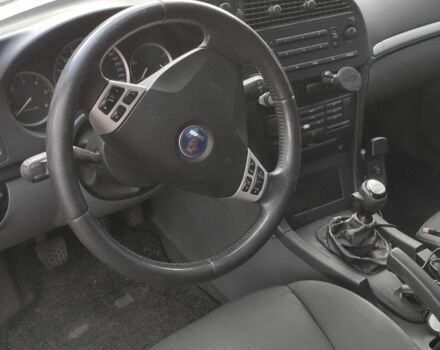 Чорний Сааб 9-3 X, об'ємом двигуна 1.9 л та пробігом 366 тис. км за 3900 $, фото 5 на Automoto.ua