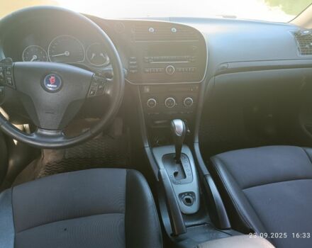 Чорний Сааб 9-3 X, об'ємом двигуна 2 л та пробігом 322 тис. км за 5500 $, фото 5 на Automoto.ua