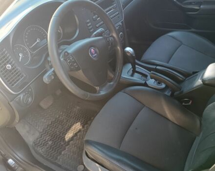 Чорний Сааб 9-3 X, об'ємом двигуна 2 л та пробігом 322 тис. км за 5500 $, фото 4 на Automoto.ua
