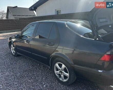 Чорний Сааб 9-5, об'ємом двигуна 2 л та пробігом 406 тис. км за 2300 $, фото 1 на Automoto.ua